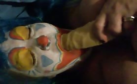 DILDO SUCKING CLOWN BBW