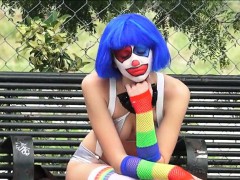 Frown Clown Mikayla Free Cum On Mouth From Stranger Dude