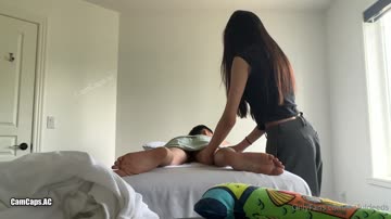 Vietnamese Intern Massage Therapist Giving Into Asian Cock 2nd Appointment