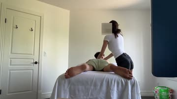 Vietnamese Intern Massage Therapist Giving Into Asian Cock 1st Appointment