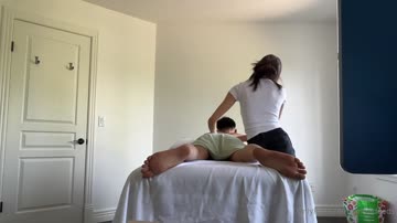 Vietnamese Intern Massage Therapist Giving Into Asian Cock 1st Appointment