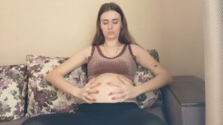 Clips 4 Sale   Pregnant Pervert Fucks Her Belly Button