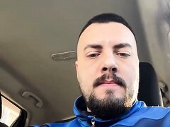 Napolitan Jerck Off His Dick  In The Car