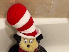 Turning A Cat In The Hat Yellow