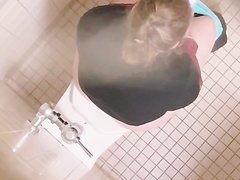 Milf Bbw Girl Pooping Overhead Captured