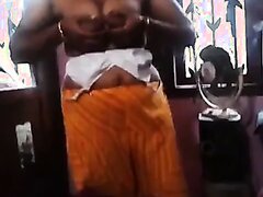Mallu House Wife Big Boobs Showing Record