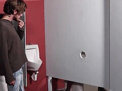 STEPSON CATCHES STEPDAD AT GLORYHOLE, WORKS OUT WELL