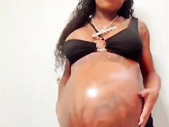 Extreme Pregnant Mugzy4