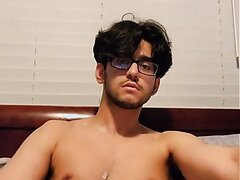 Nerdy Indian Teen *SQUIRTS* Cum