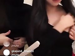 Cute Korean Girls Showing Off On Live