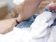 MALE NURSE ASS FILLED/SNOWBALLS DUING SPONGEBATH PT.1