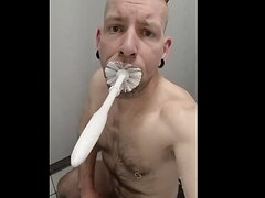 Toilet Faggot Exposed