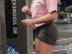 Amazing Ass At The Gym Candid